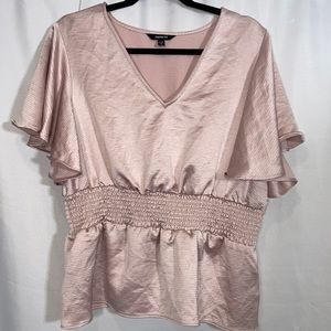Express Short Sleeve Blouse L Shiny Light Pink V-Neck